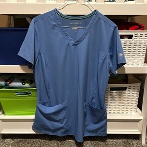 Bundle of Healing hands HH WORKS Nursing scrub top Blue and Pink Sz M